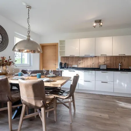 Apartment Luxurious In Piesendorf