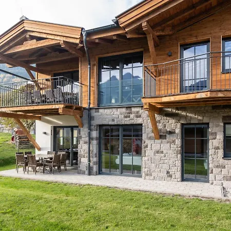 Apartment Luxurious In